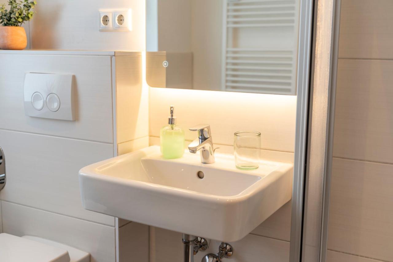 Rr - Chic Apartment 33Qm - Parking - Washer Магдебург Екстериор снимка